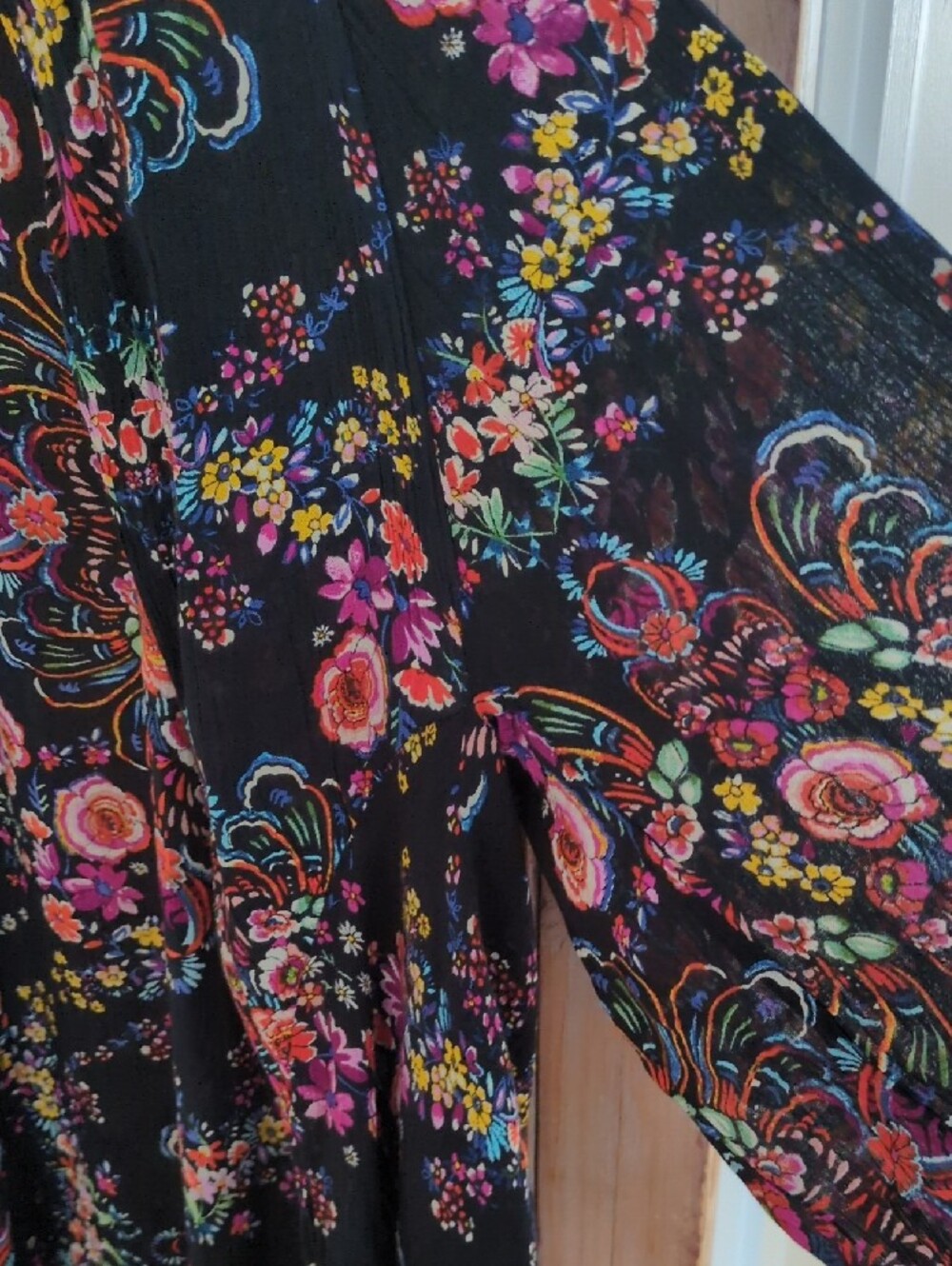 Patrons of Peace Black Floral Asymmetrical Skirt - Picture 3 of 3